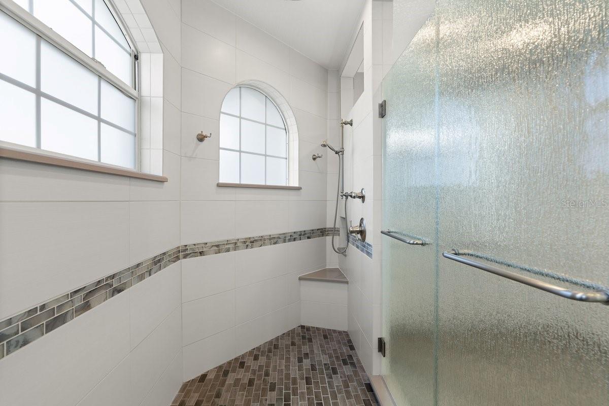 TURNBULL SHORES LTS 1000-1257 INC - Residential