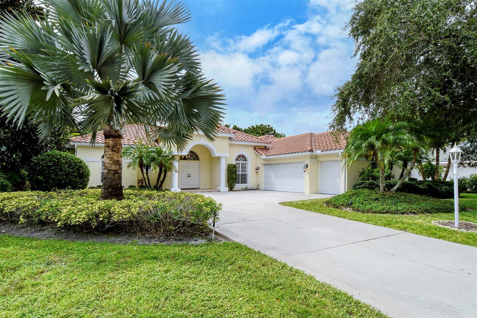 Enjoy the country club lifestyle in this updated, well-appointed home. Private setting with three bedrooms, three bathrooms, great room with separate dining area, two car garage PLUS a golf cart garage. Wood cabinets, granite, marble, glass shower enclosures and much more. Sliding doors to an oversized screened terrace with pool and spa, surrounded by lush landscaping for complete privacy. University Park Country Club is a tranquil, gated community located just minutes from shopping, restaurants, UTC mall, downtown Sarasota and the area’s award winning beaches. Easy access to I-75 and Sarasota-Bradenton Airport. Country club membership is not included with this home but may be purchased separately. This is an annual, unfurnished lease only. Sorry no pets.