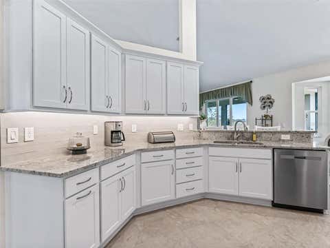 Tiny photo for 3828 Oak Pointe Drive, Lady Lake, FL 32159 (MLS # G5114712)