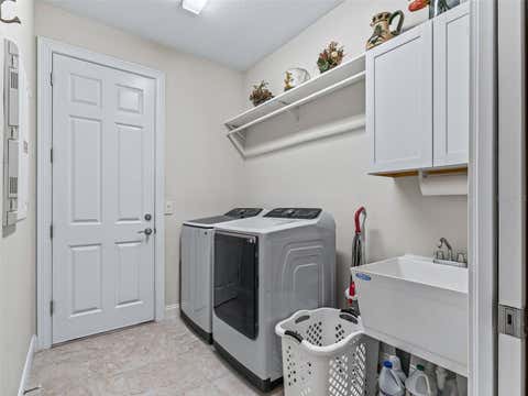 Tiny photo for 3828 Oak Pointe Drive, Lady Lake, FL 32159 (MLS # G5114712)