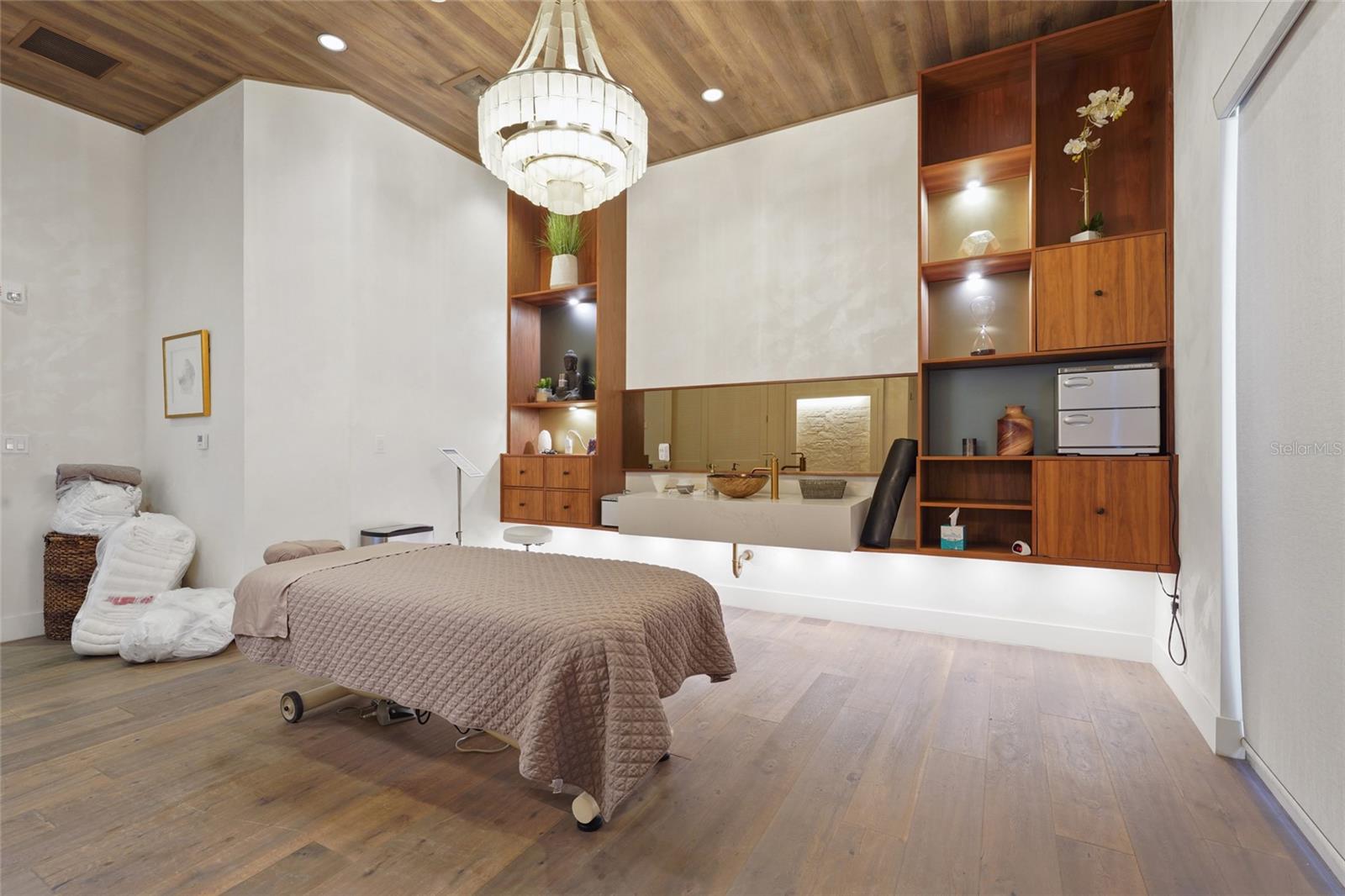 LEGACY ESTATES AT ESPLANADE ON PALMER RANCH - Residential