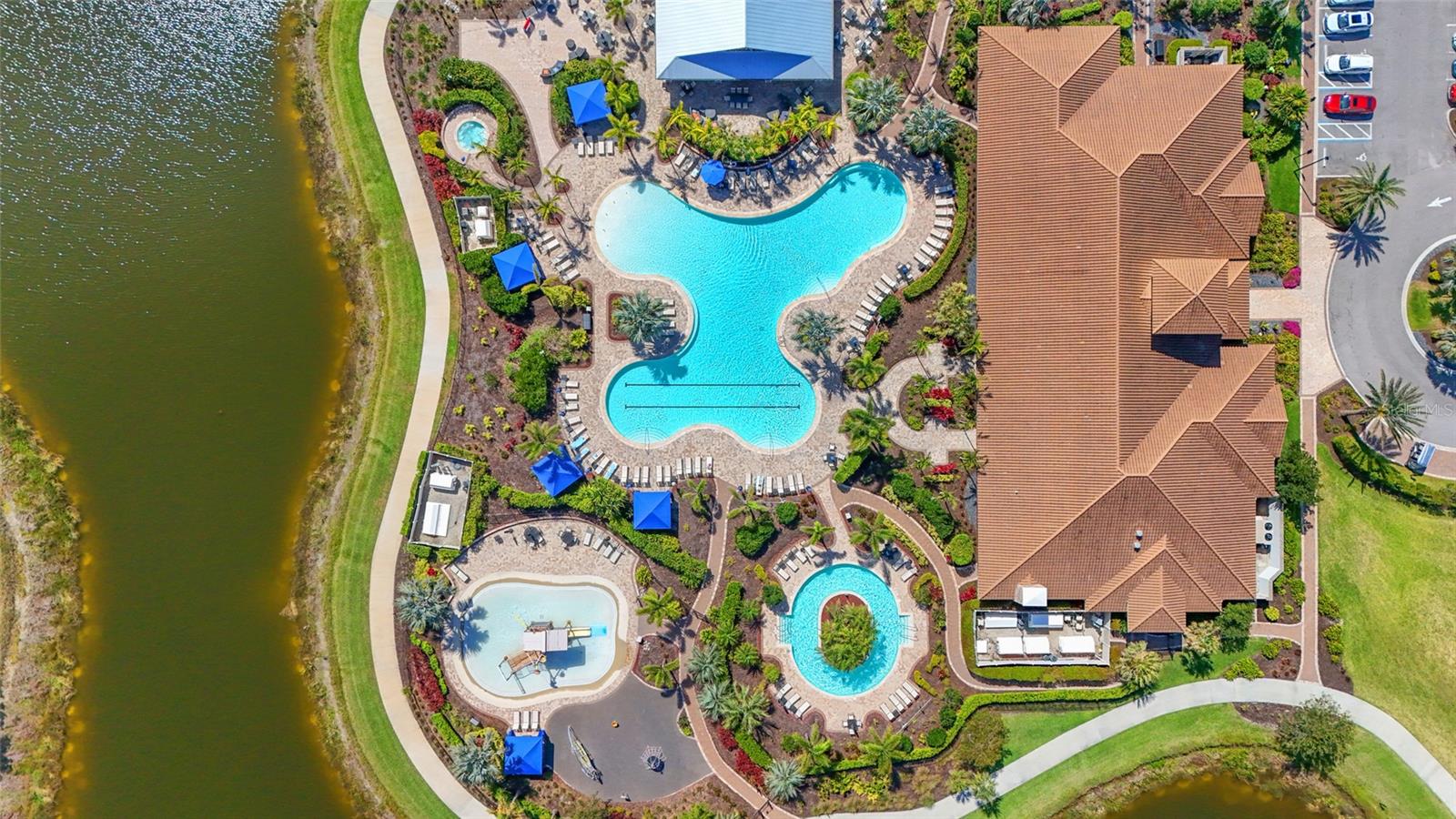 LEGACY ESTATES AT ESPLANADE ON PALMER RANCH - Residential