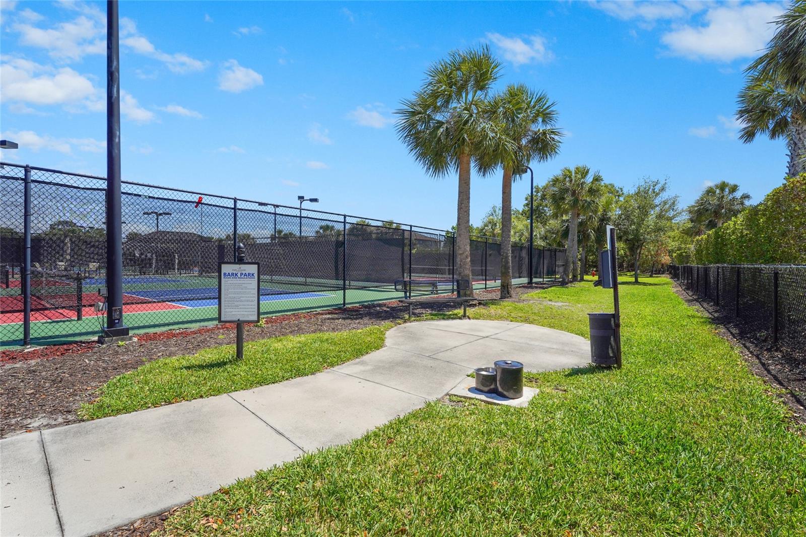 LEGACY ESTATES AT ESPLANADE ON PALMER RANCH - Residential