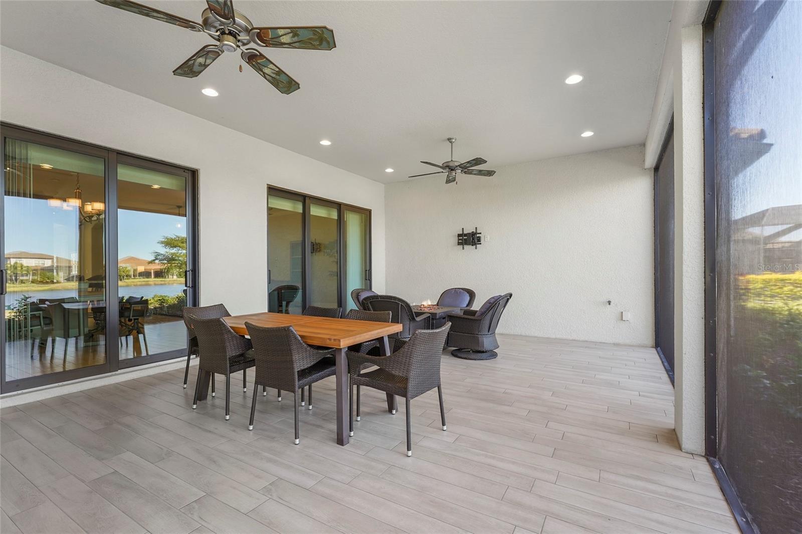 LEGACY ESTATES AT ESPLANADE ON PALMER RANCH - Residential