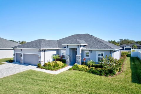 A home in LAKELAND