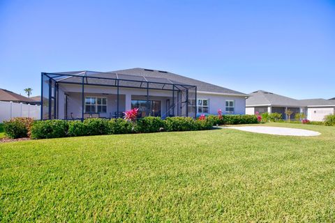 A home in LAKELAND