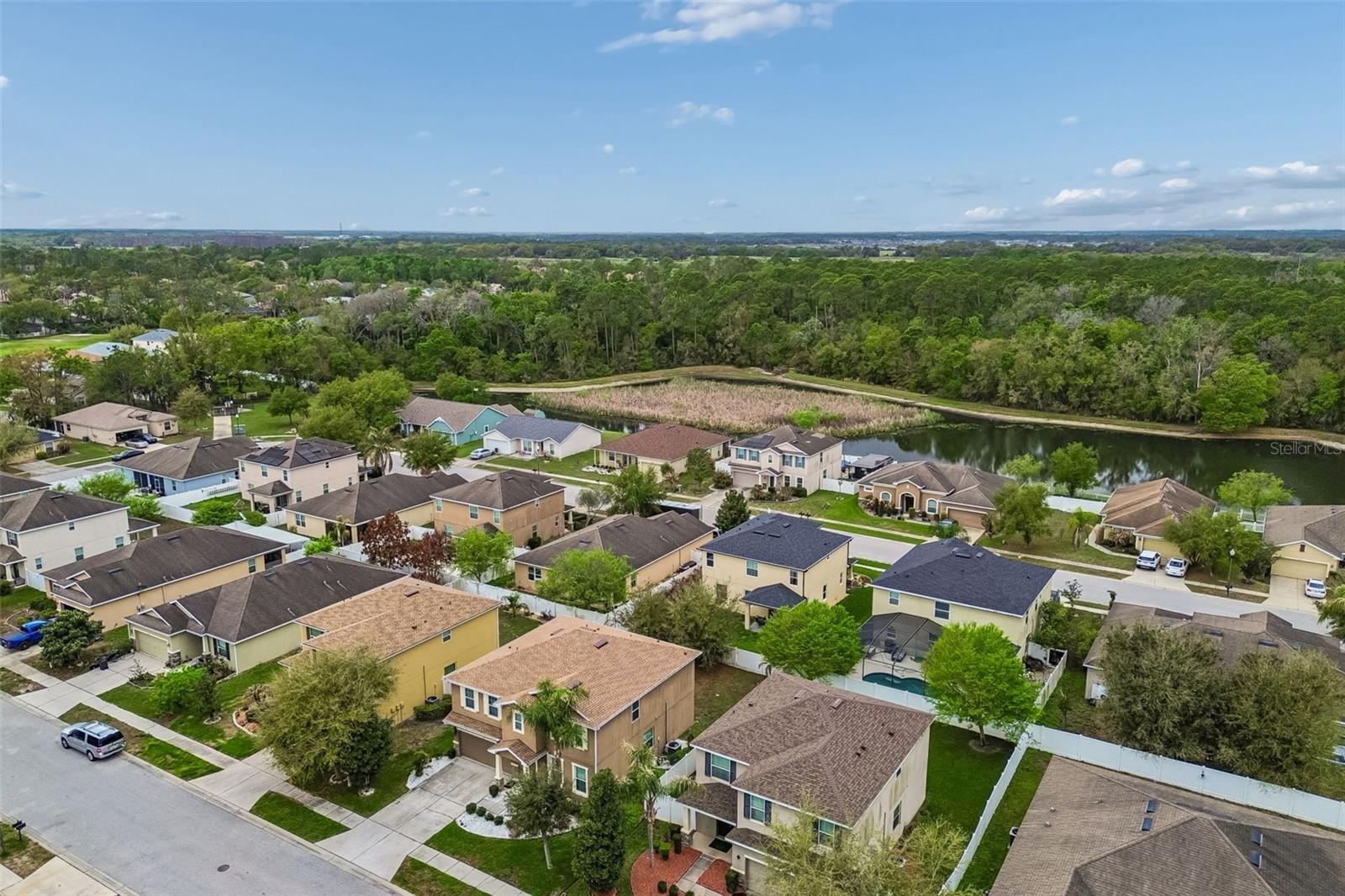 TEN OAKS - Residential