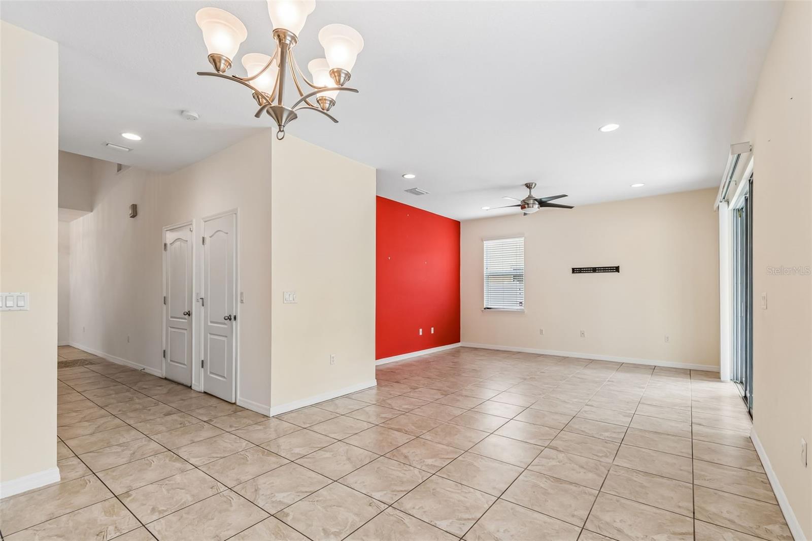 TEN OAKS - Residential