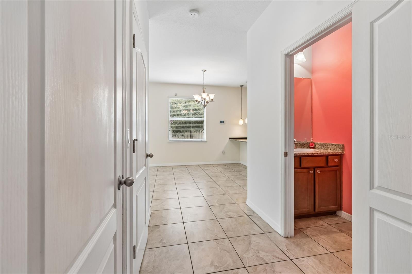 TEN OAKS - Residential