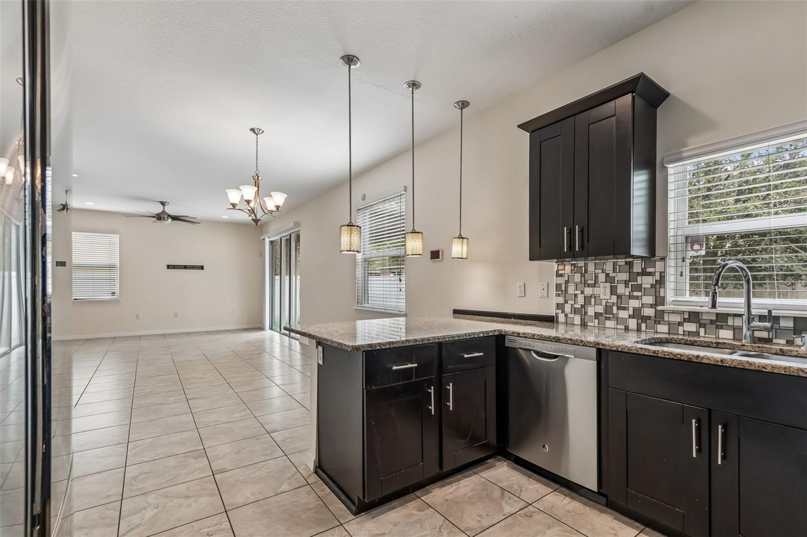 TEN OAKS - Residential