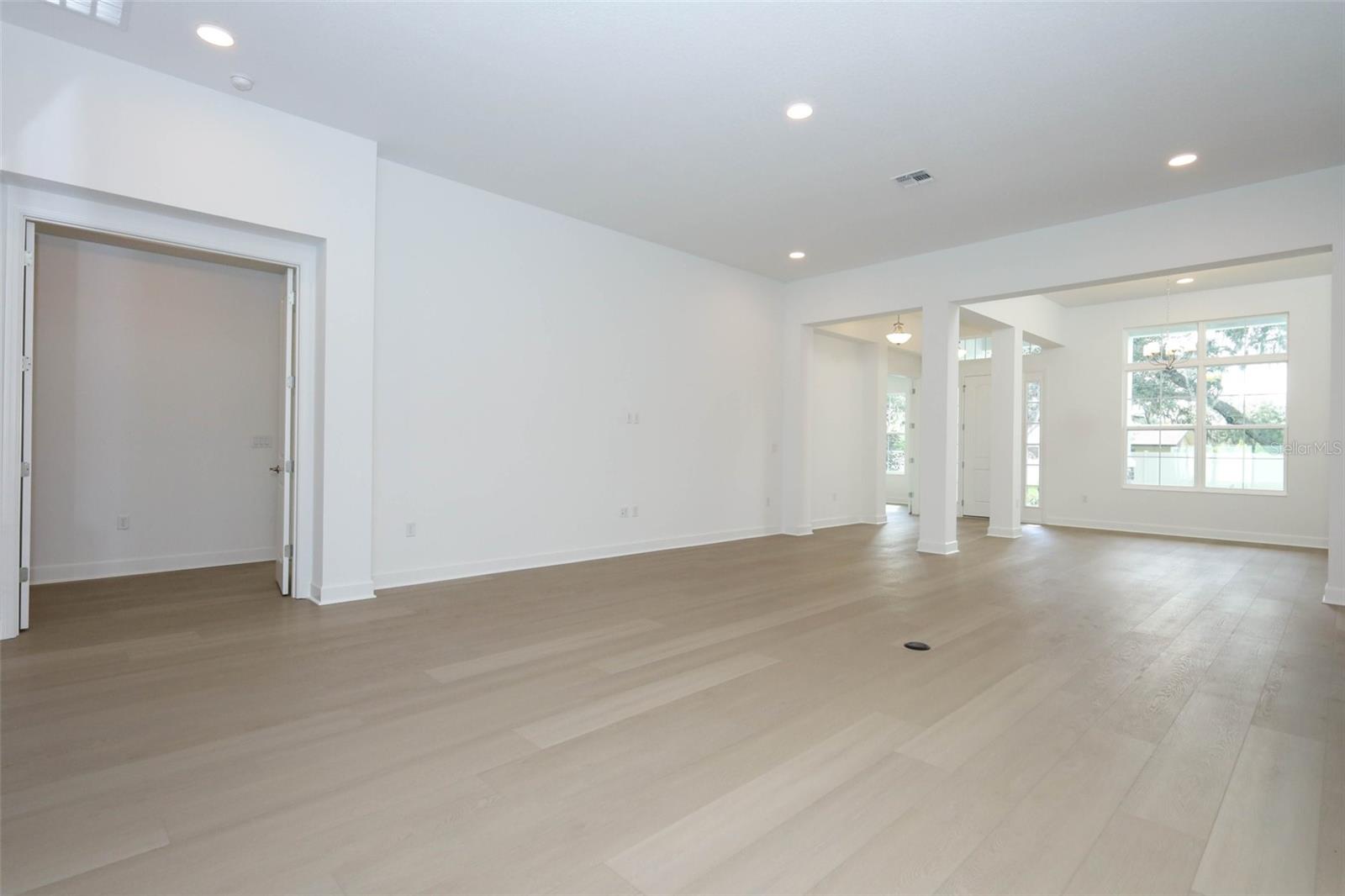 FRANCISCO PARK - Residential