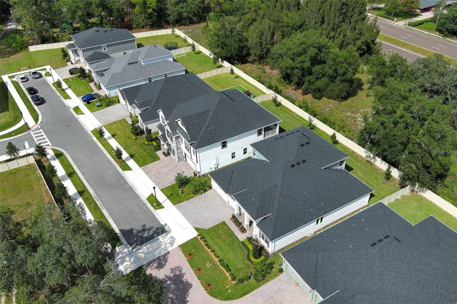 FRANCISCO PARK - Residential