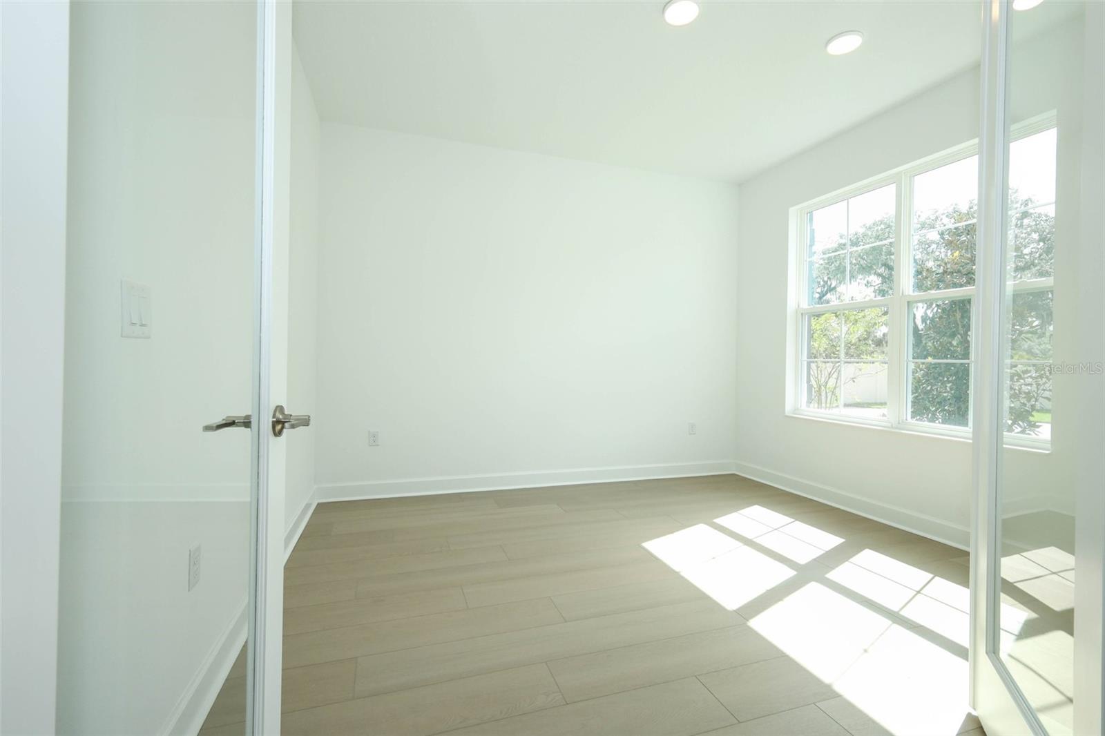 FRANCISCO PARK - Residential