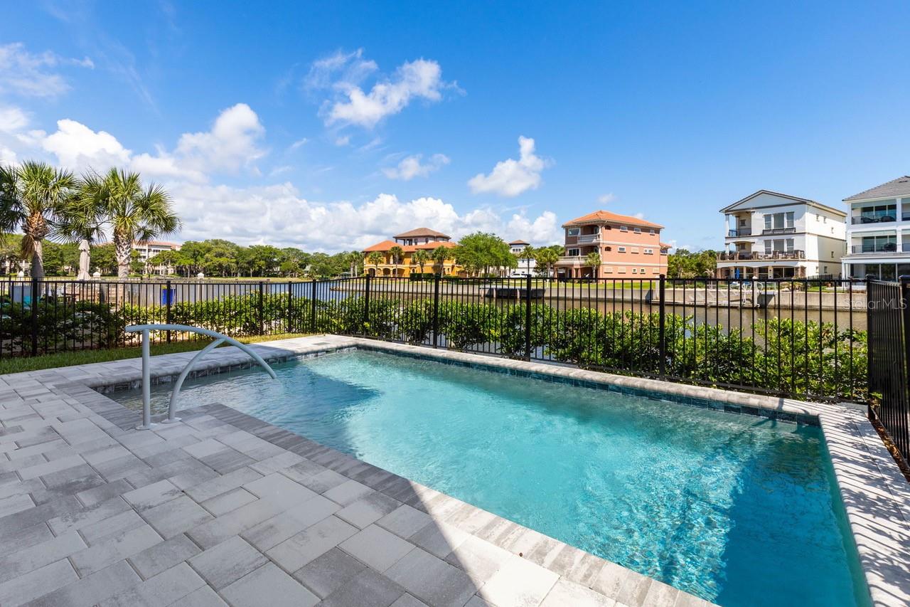 YACHT HARBOR VILLAGE - Residential
