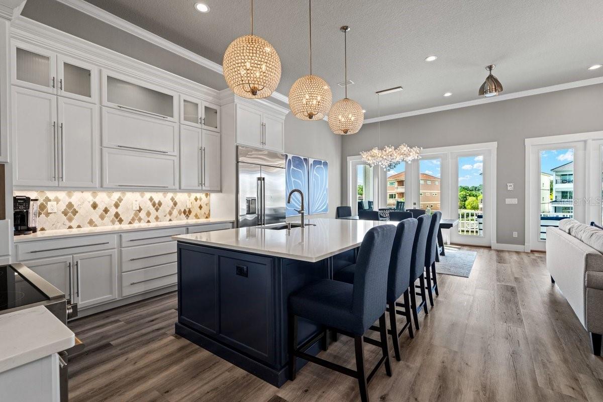 YACHT HARBOR VILLAGE - Residential
