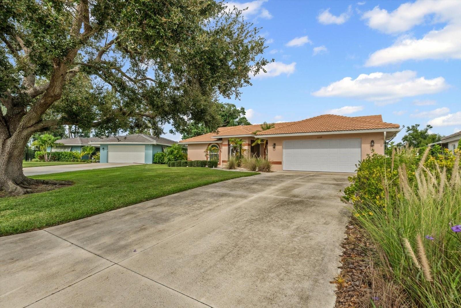 VILLAGE GREEN CLUB ESTATES - Residential