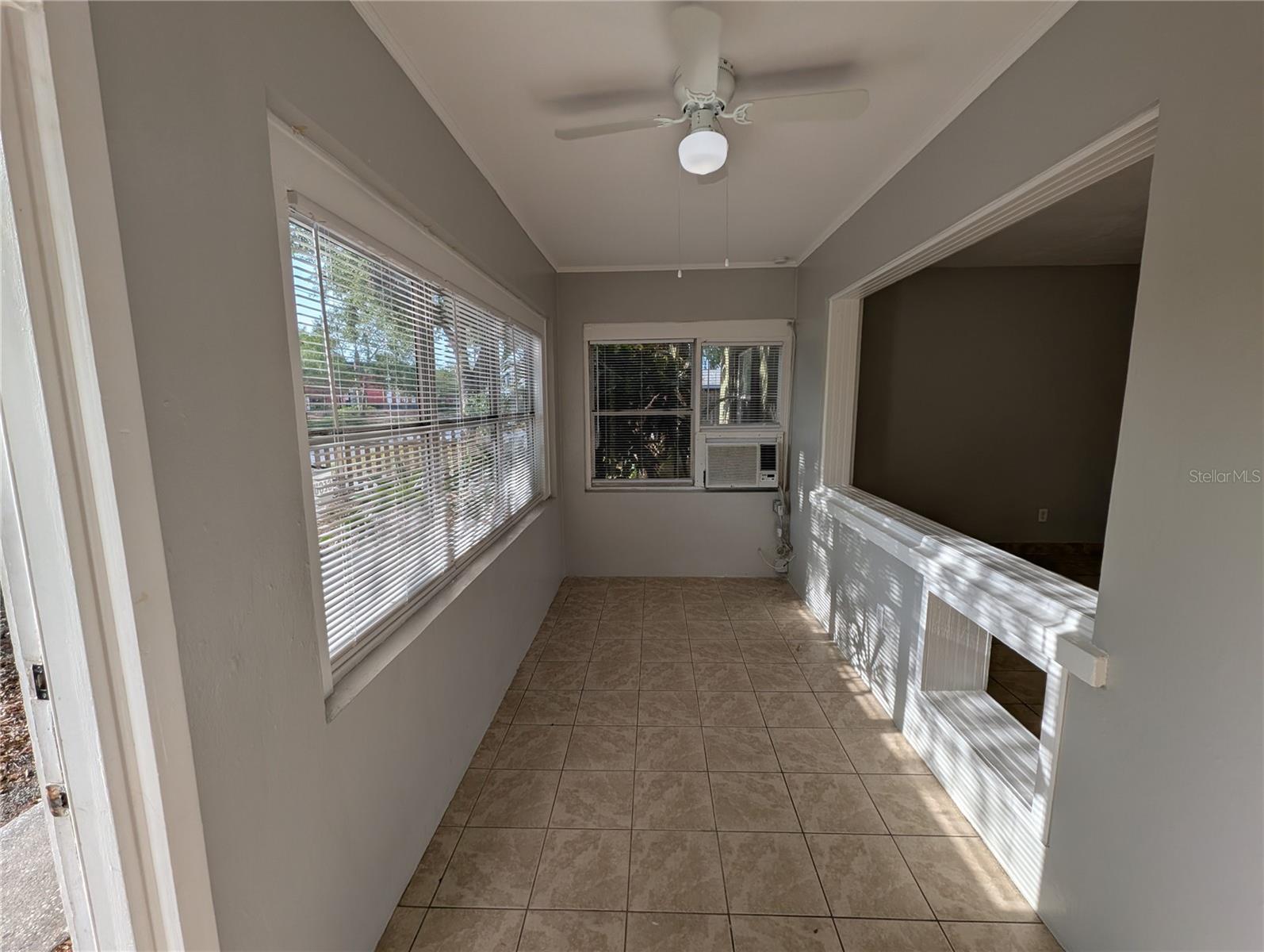 400 & 402 S COMET AVENUE