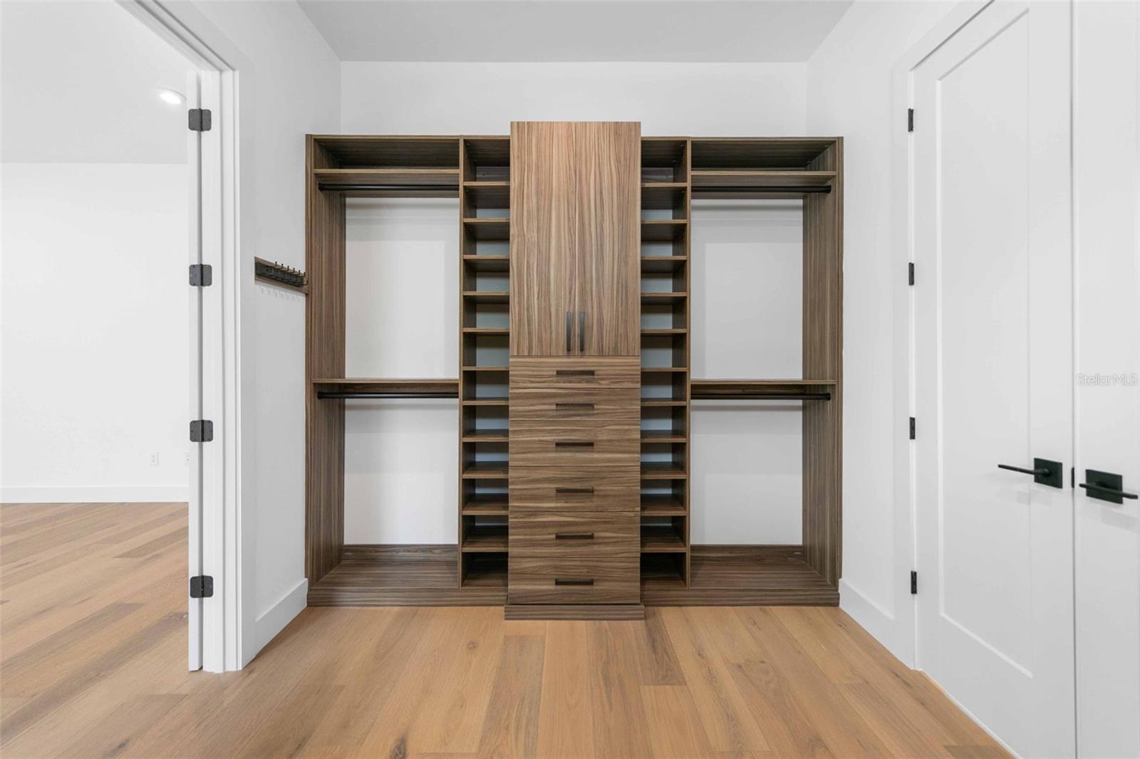 HARBOR ACRES SEC 2 - Residential