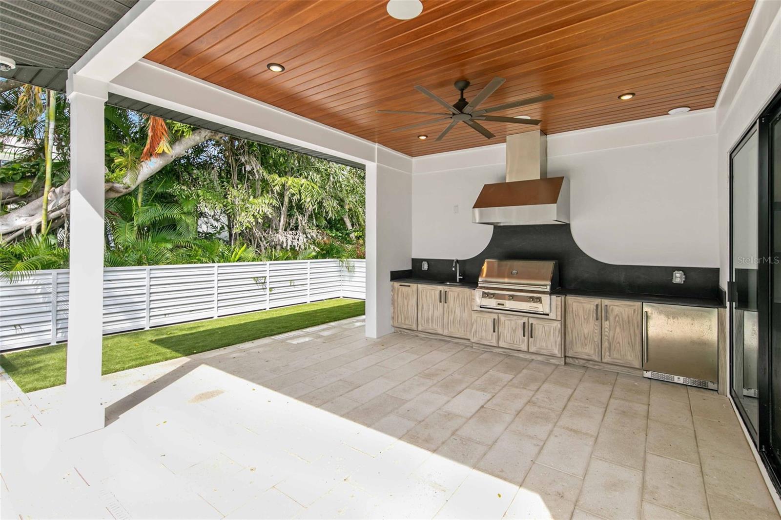 HARBOR ACRES SEC 2 - Residential