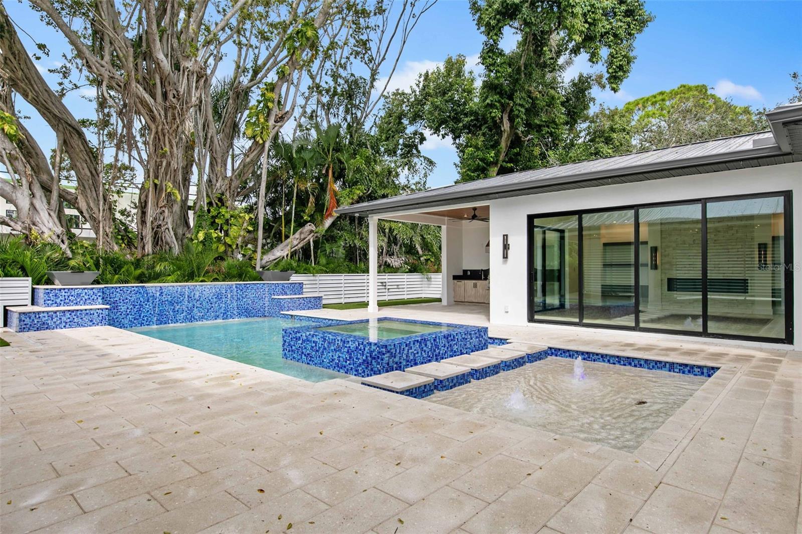 HARBOR ACRES SEC 2 - Residential