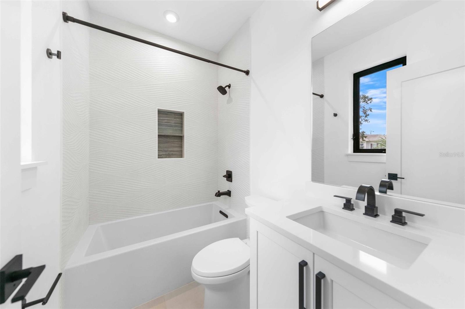 HARBOR ACRES SEC 2 - Residential