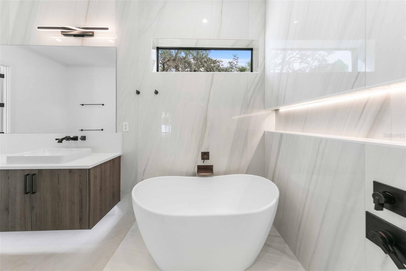 HARBOR ACRES SEC 2 - Residential