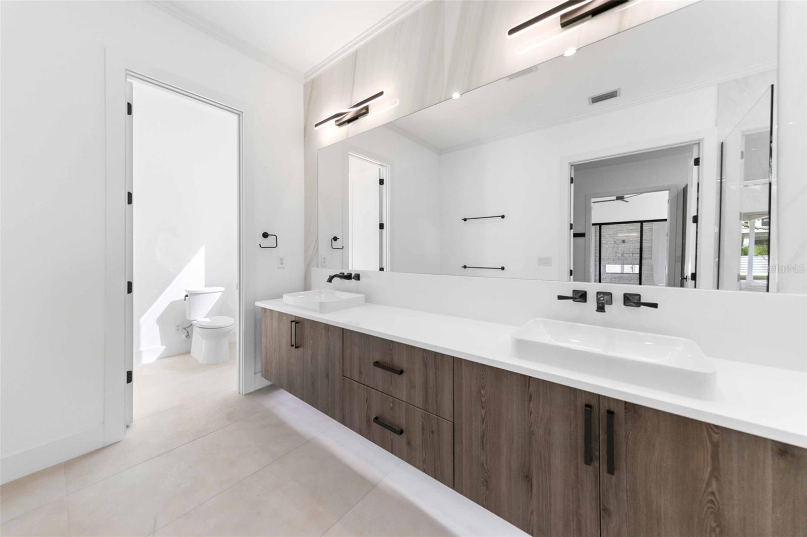 HARBOR ACRES SEC 2 - Residential