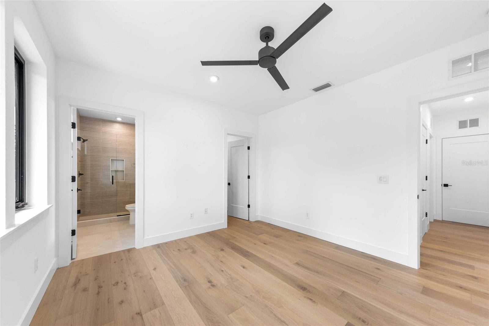 HARBOR ACRES SEC 2 - Residential