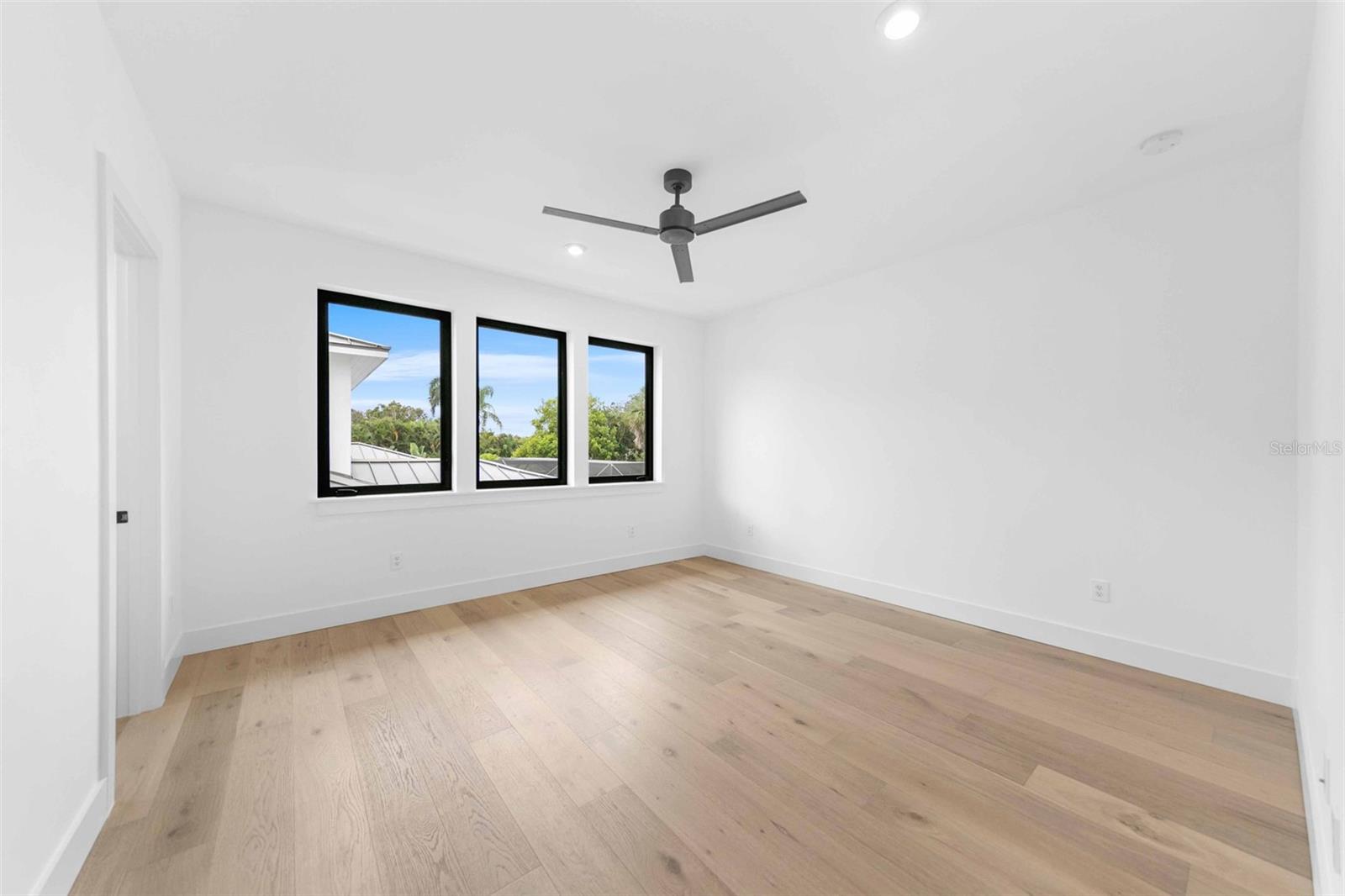 HARBOR ACRES SEC 2 - Residential