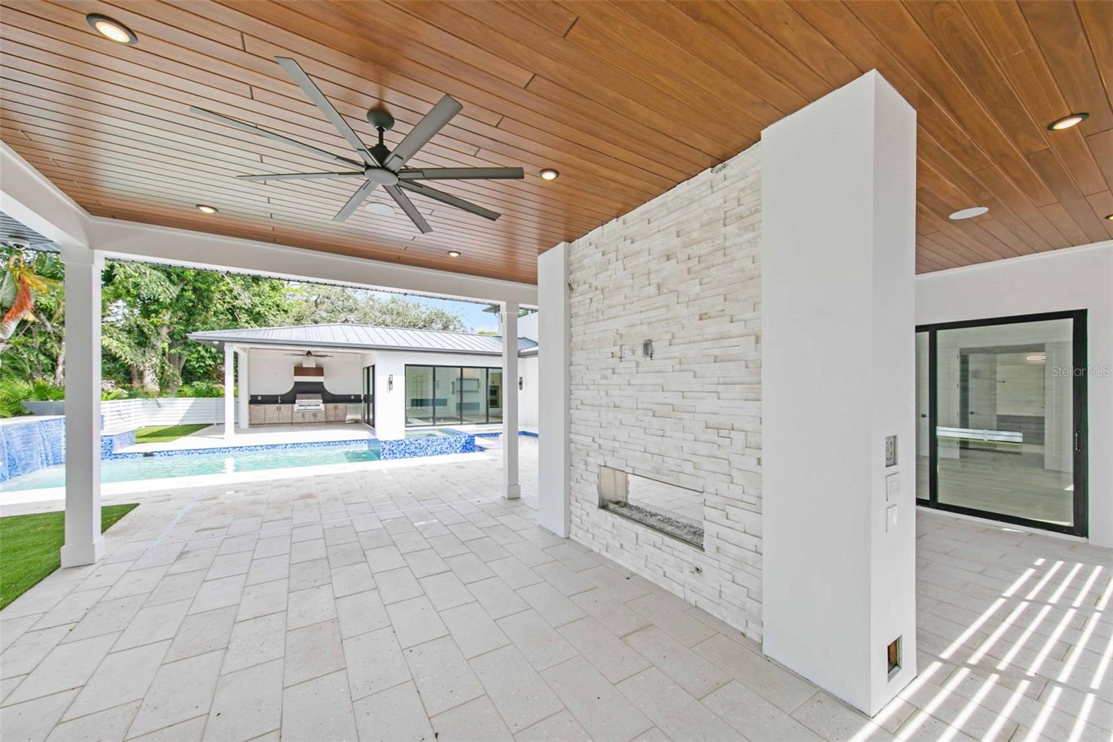 HARBOR ACRES SEC 2 - Residential