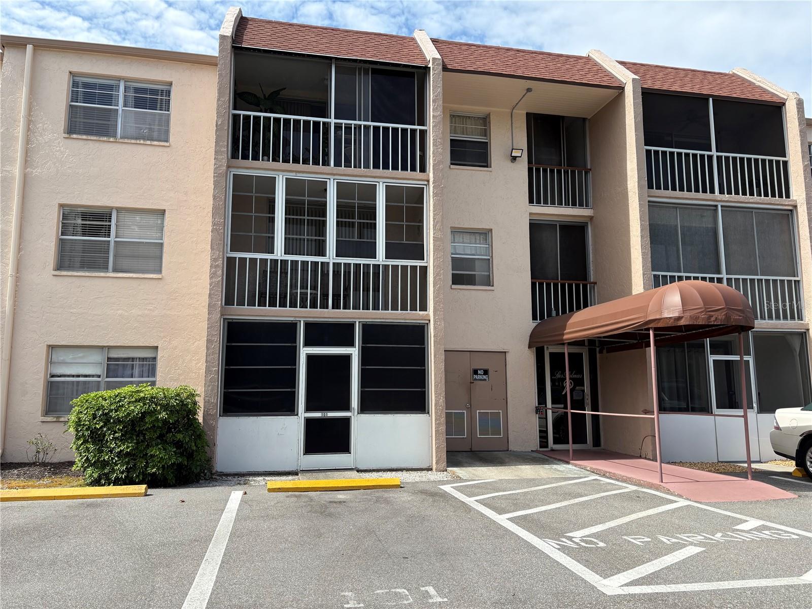 Water, sewer, garbage, and cable are included in the rent! This charming 1-bedroom, 1-bathroom condo is nestled in the desirable 55+ community of Las Palmas in beautiful Venice, Florida. Located on the first floor, the unit offers convenient access to the outdoors and is just minutes from all that Venice provides. The kitchen comes equipped with a stove, microwave, refrigerator, and dishwasher, while the open-concept living and dining area features sliding glass doors that lead to a screened lanai, perfect for enjoying the Florida breeze. Just outside the lanai, you'll find your assigned parking space for added ease. The spacious bedroom includes a walk-in closet, and the bathroom offers a shower/tub combination. A community washer and dryer are conveniently located down the hall. Residents of Las Palmas enjoy access to a community pool and clubhouse, perfect for relaxing or socializing. The condo is a short distance to grocery stores and shopping, and just a short drive to the vibrant downtown area, known for its boutique shops, restaurants, and year-round festivals. Venice and Nokomis Beaches are also close by, making this an ideal location for enjoying Florida’s Gulf Coast lifestyle. Please note, the HOA does not permit pets. All tenants are required to participate in the Resident Benefits Package (RBP) for $49.95/month which includes renters insurance, credit building to help boost your credit score with timely rent payments, $1M Identity Protection, HVAC air filter delivery (for applicable properties), move-in concierge service making utility connection and home service setup a breeze during your move-in, our best-in-class resident rewards program, and much more! More details upon application