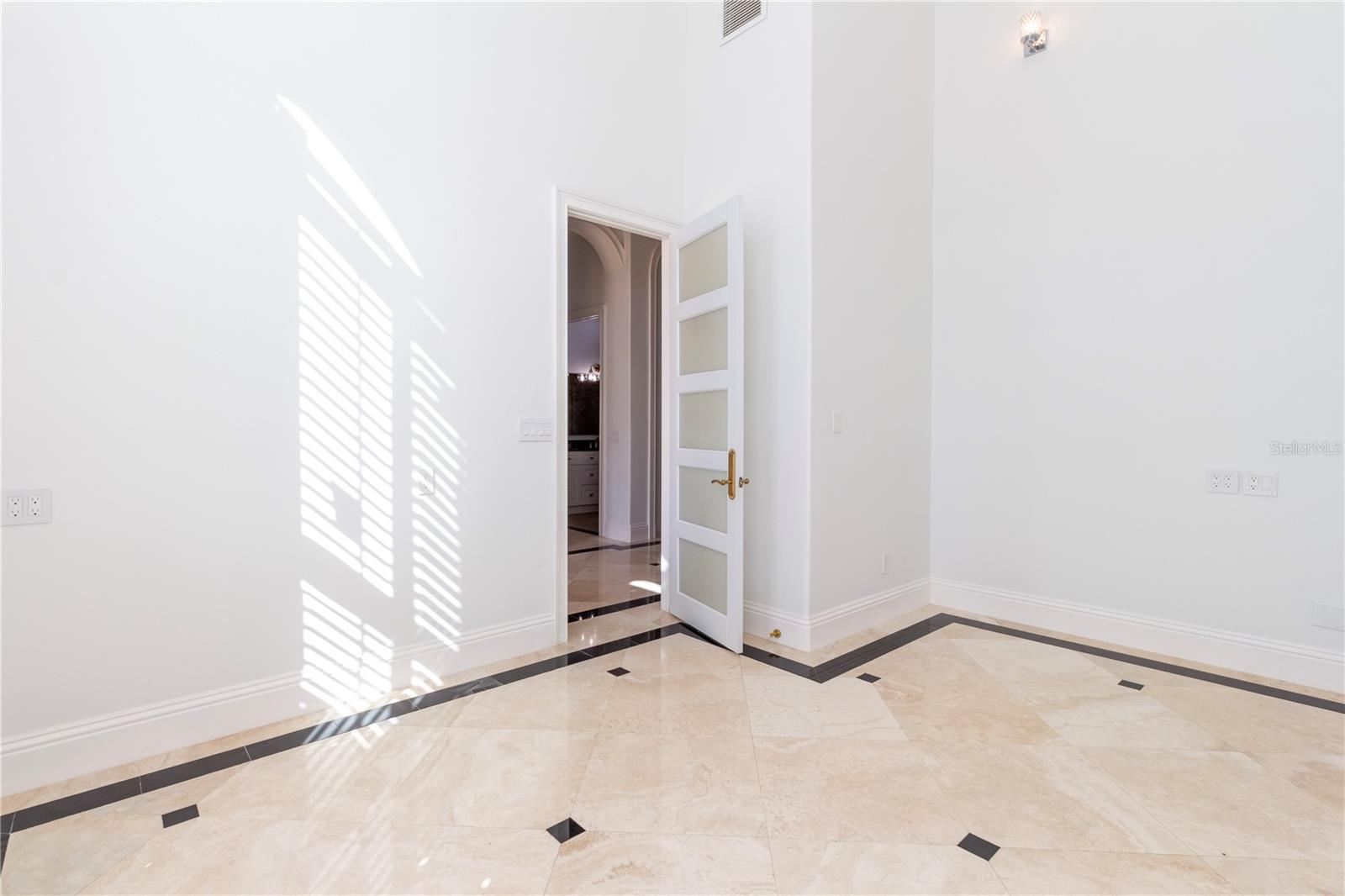 ISLAND ESTATES OF CLEARWATER - Residential Lease