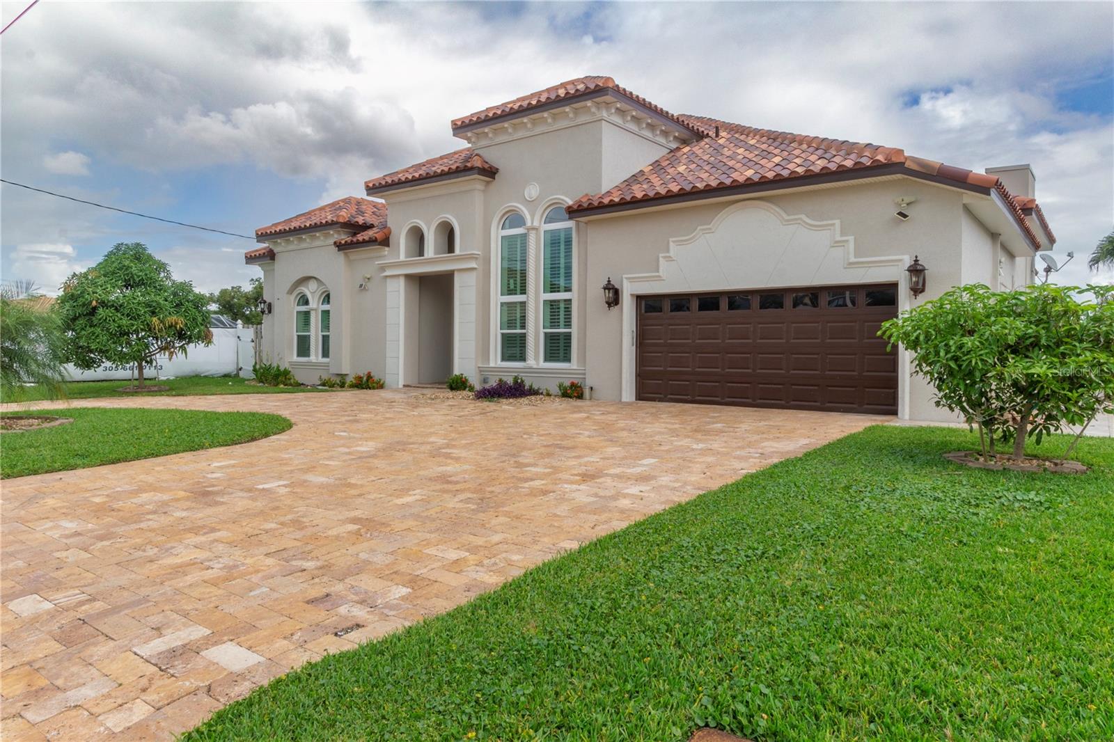 ISLAND ESTATES OF CLEARWATER - Residential Lease