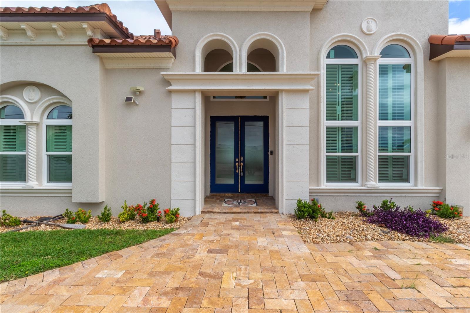 ISLAND ESTATES OF CLEARWATER - Residential Lease