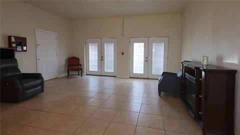 Tiny photo for 7571 W Highway 326, Ocala, FL 34482 (MLS # OM731391)