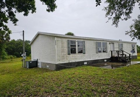 Photo of 14455 NW 284th Street, Okeechobee, FL 34972 (MLS # A4655111)