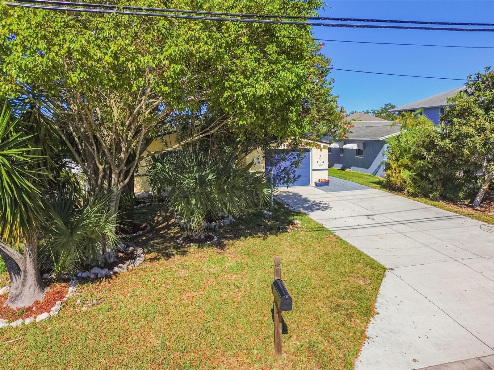 FLOR A MAR - Residential