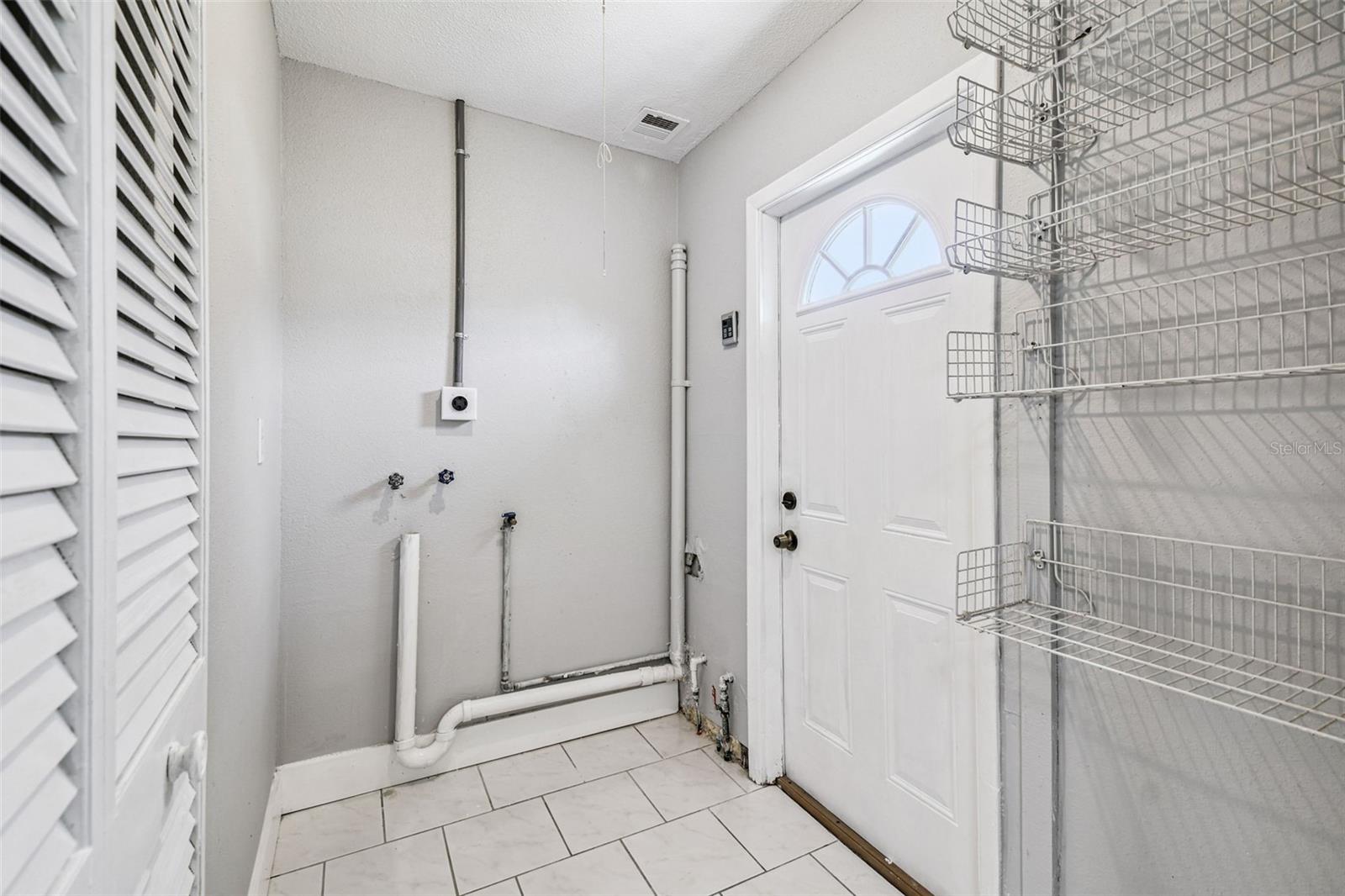 FLOR A MAR - Residential