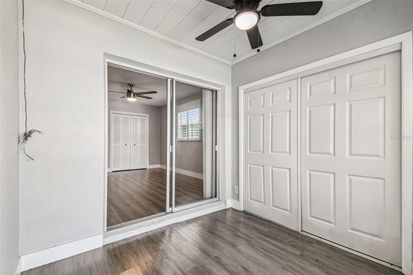 FLOR A MAR - Residential