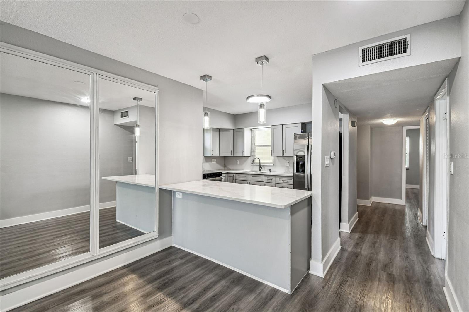 FLOR A MAR - Residential