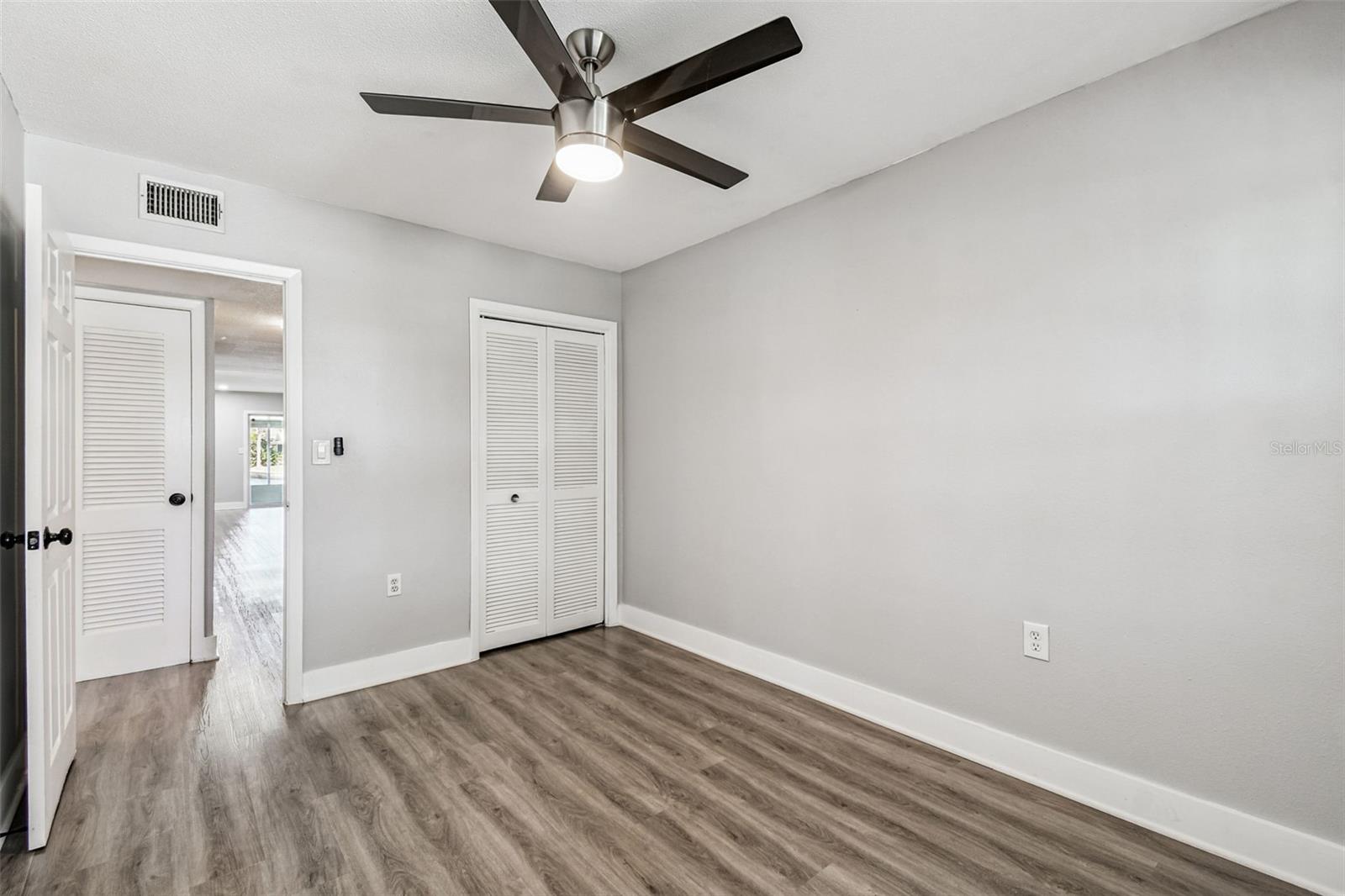 FLOR A MAR - Residential