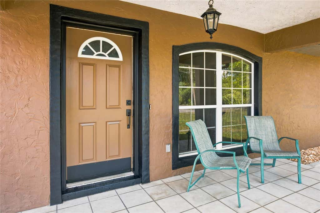 Photo of 24 Fir Trail Pass, Ocala, FL 34472 (MLS # O6435675)