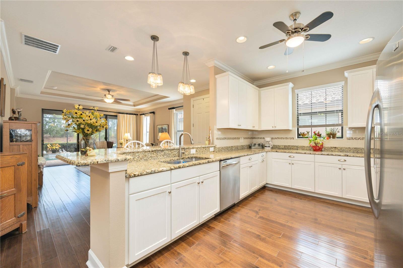 ESPLANADE PH I - Residential