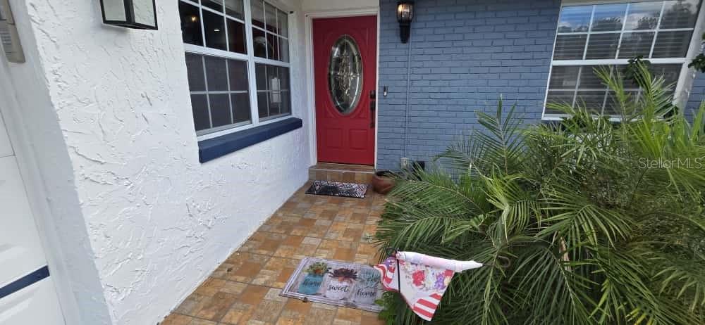 STERLING PARK UNIT 01 - Residential Lease