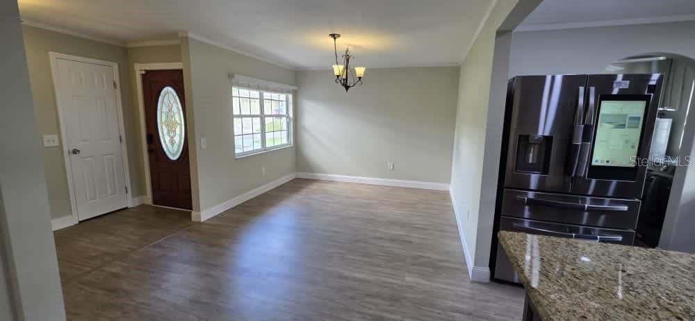 STERLING PARK UNIT 01 - Residential Lease