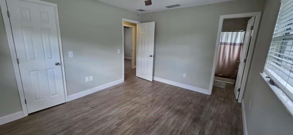 STERLING PARK UNIT 01 - Residential Lease