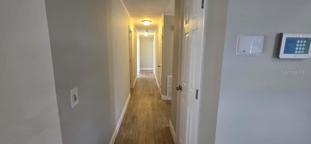 STERLING PARK UNIT 01 - Residential Lease