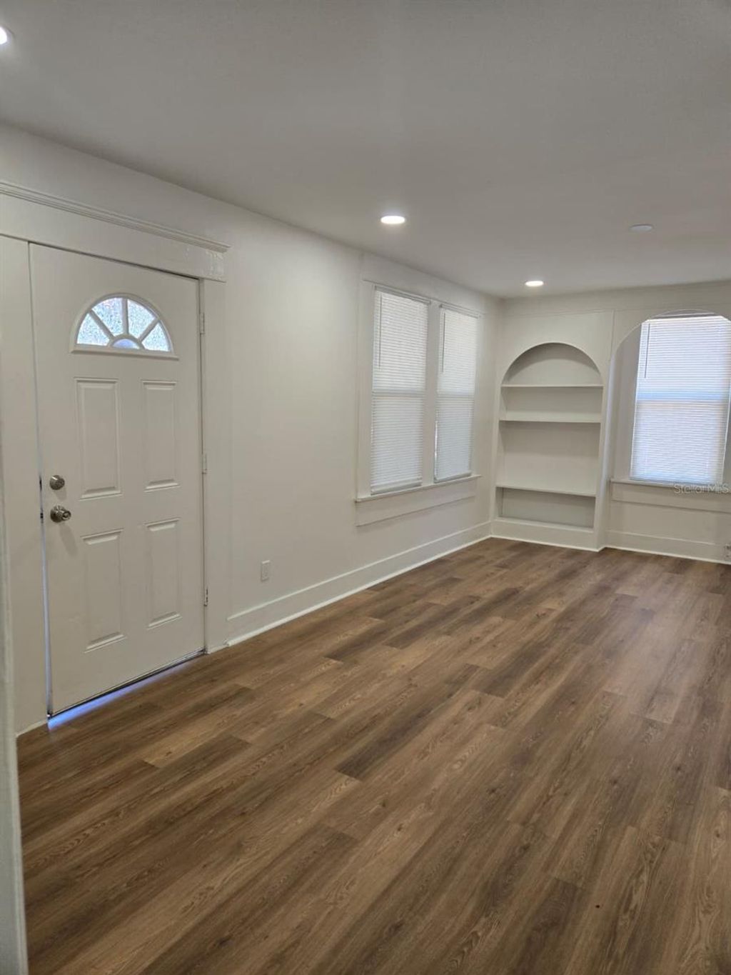 Photo of 709 E James Street, Tampa, FL 33603 (MLS # TB8503305)