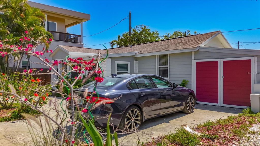 Photo of 129 94th Avenue, Treasure Island, FL 33706 (MLS # TB8491905)