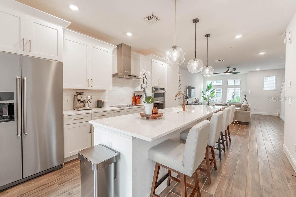 LAUREATE PARK NBRHD CENTER PH 3 - Residential